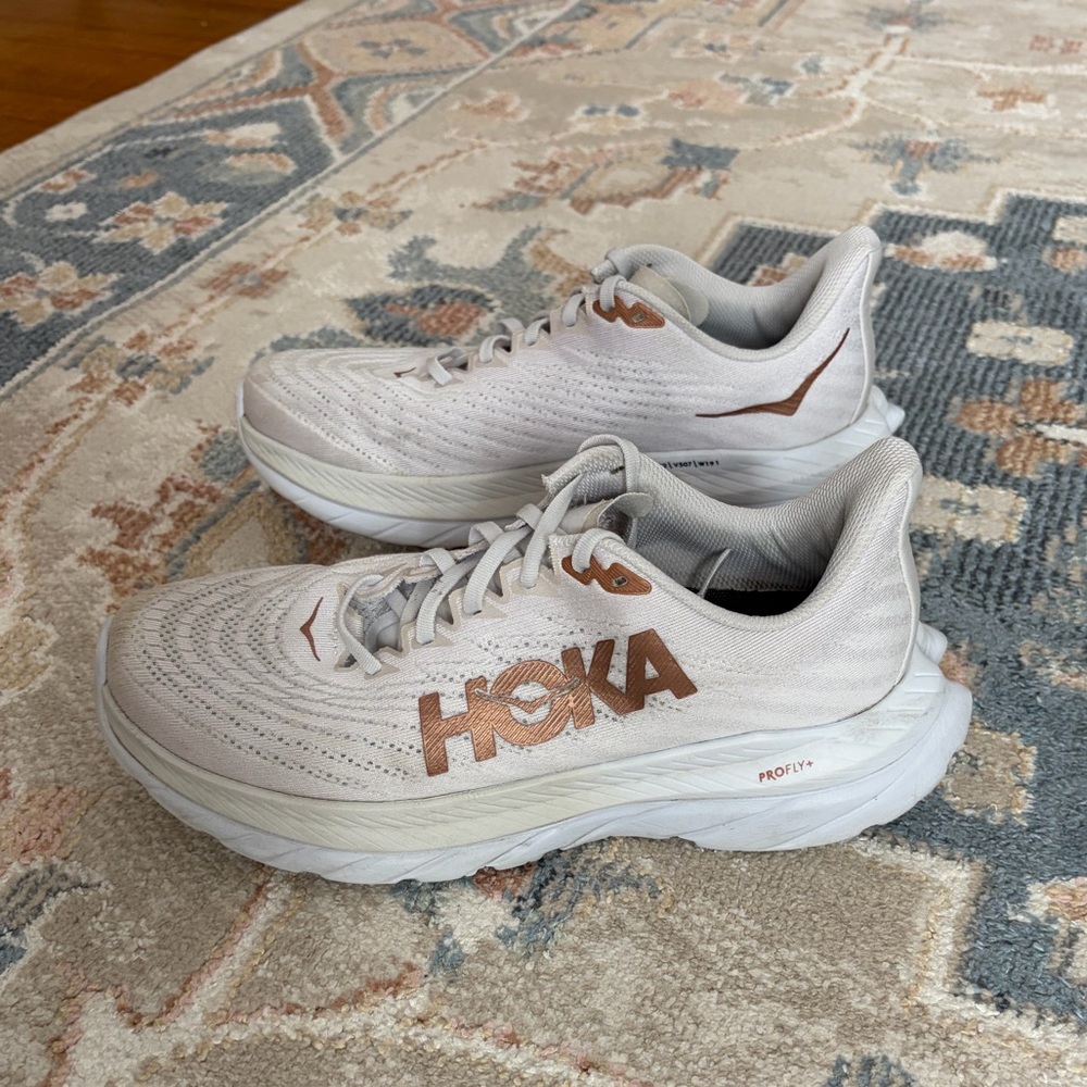 Hoka Mach 5 10B